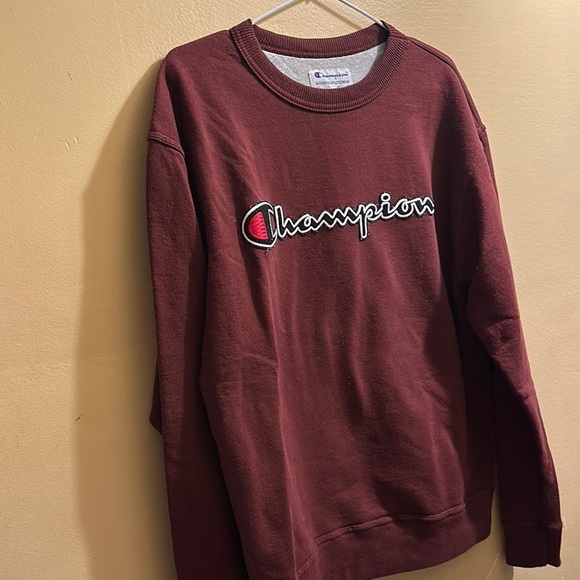 Champion Men's Maroon Sweater - Picture 1 of 2